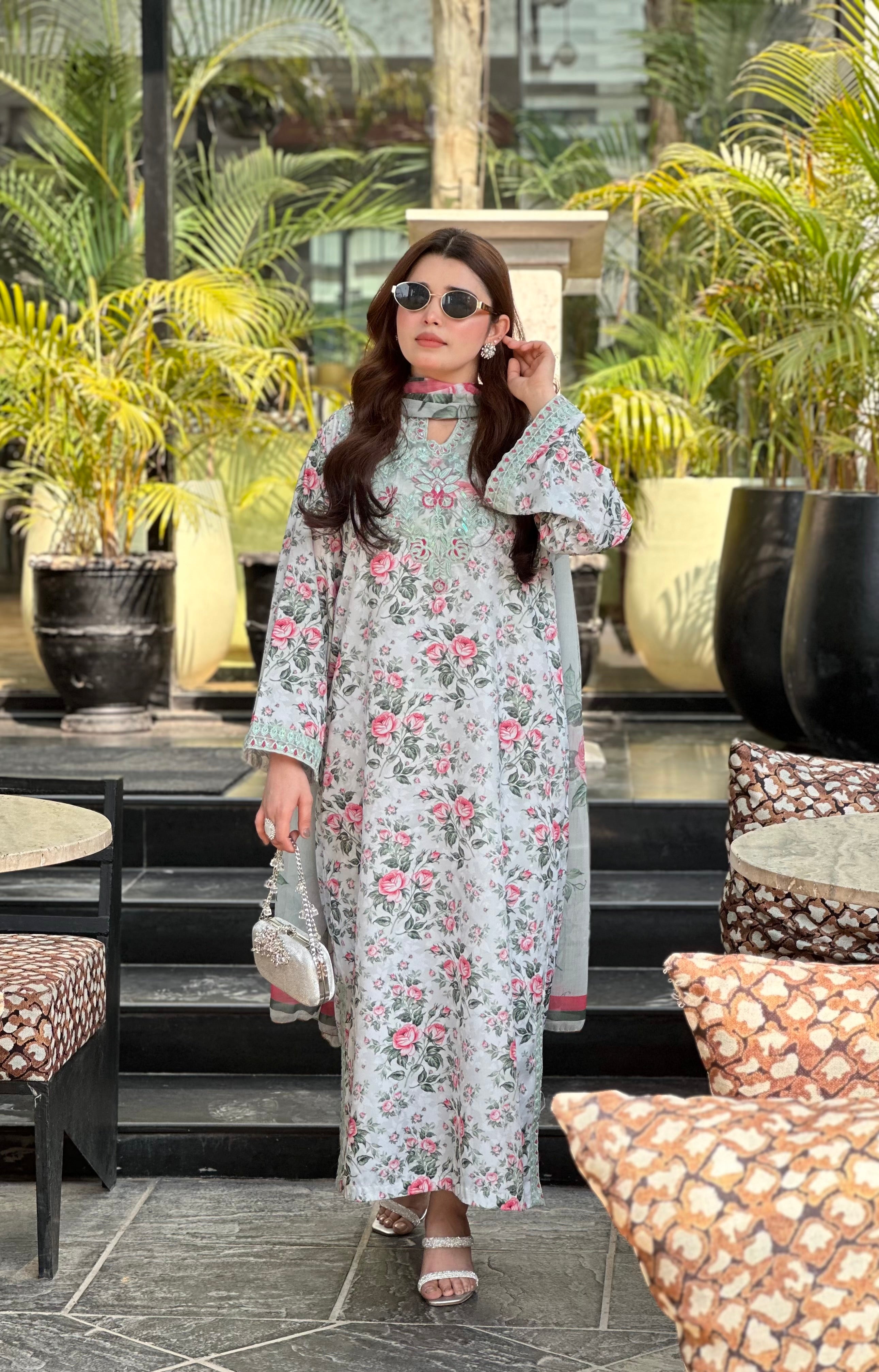 Zarmeena embroided kaftaan-3pc